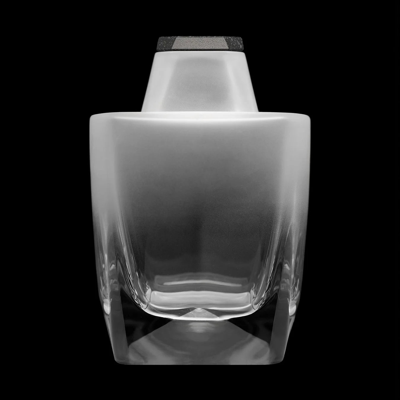 Mouth-blown non-leaded crystal whisky decanter for serving fine spirits such as whiskey, Scotch, or bourbon