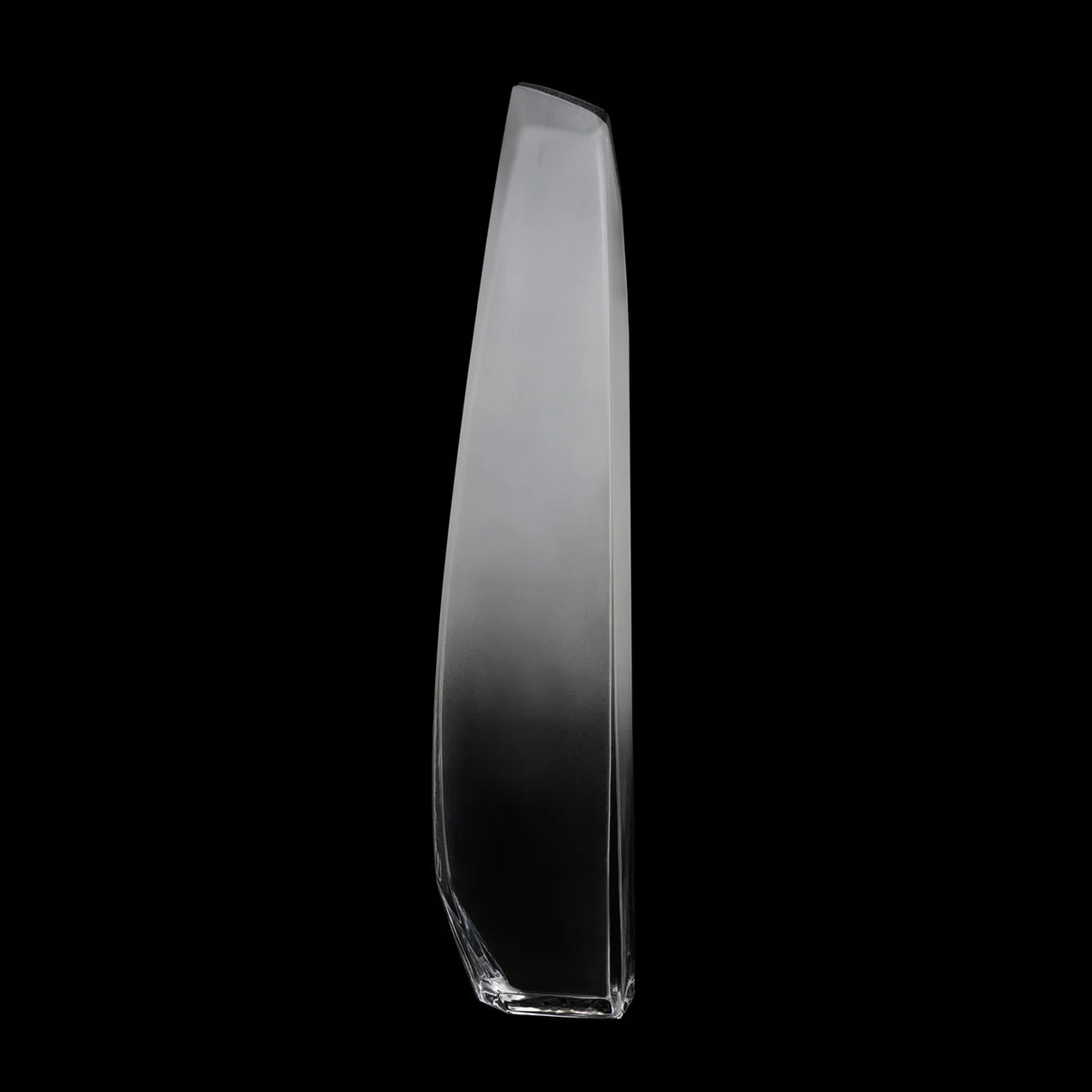 Sculpural Raif Whisky Decanter, for serving whiskey, Scotch, or bourbon. The perfect gift for fine spirits lovers. 